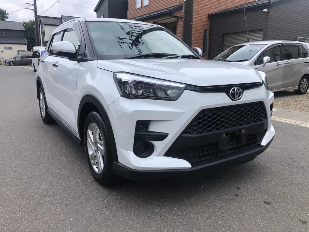 中古車トヨタ ライザRAIZAの外観