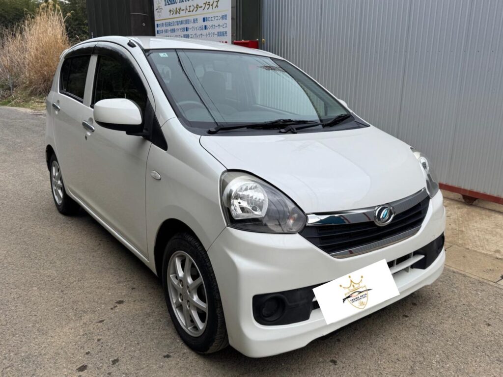 中古車 ダイハツミラ フロント