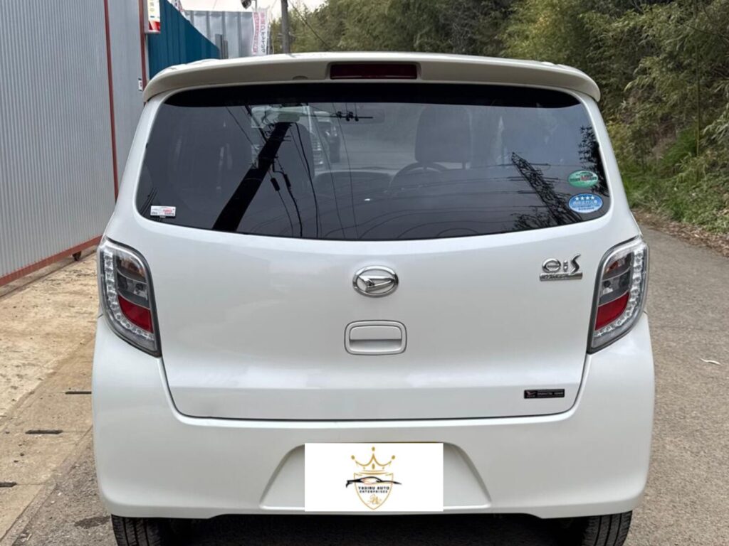 中古車 ダイハツミラ バック