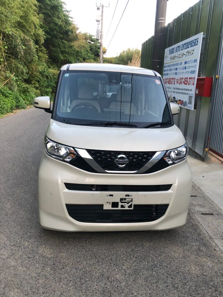 日産ルークス 外観正面