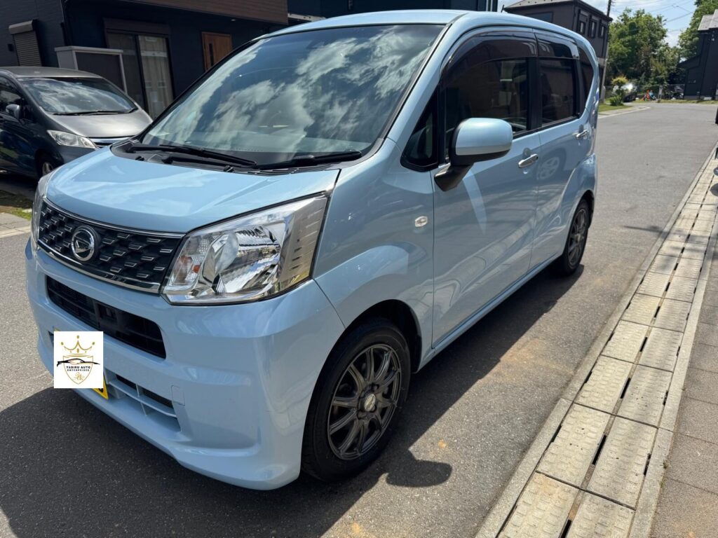 ダイハツ　ムーブ　正面