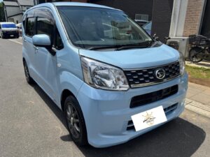 ダイハツ　ムーブ　正面